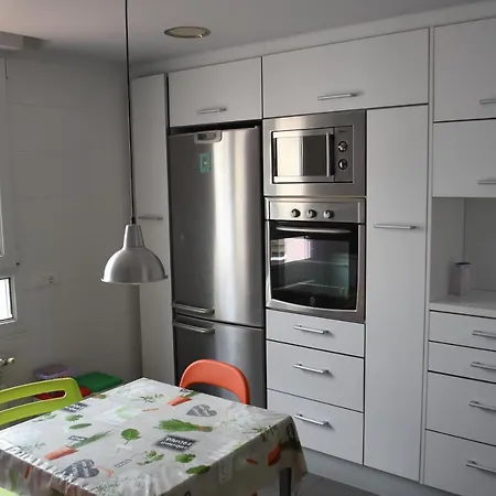 Pisazo Reformado En El Centro Con Garaje Privado Appartement
